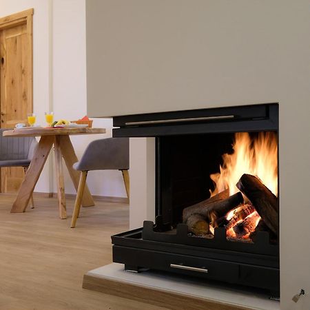 Dryas Guesthouse Polydrossos Bagian luar foto