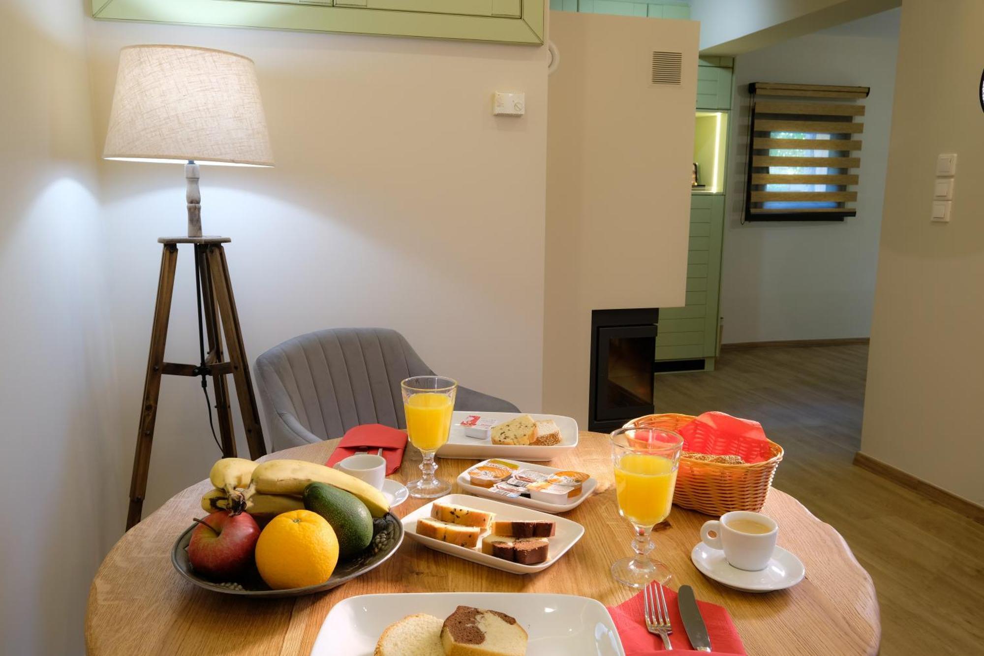 Dryas Guesthouse Polydrossos Bagian luar foto